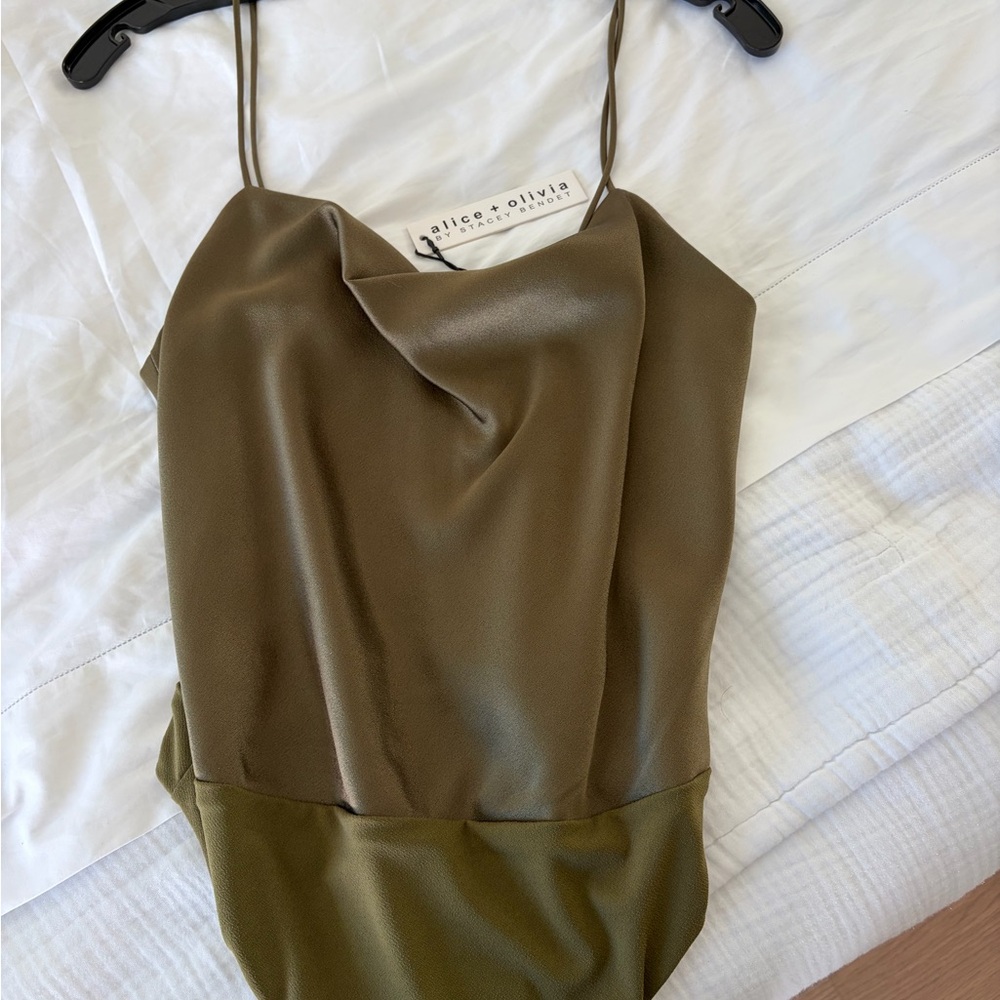 Alice + Olivia Olive Green Camisole - Picture 4 of 6